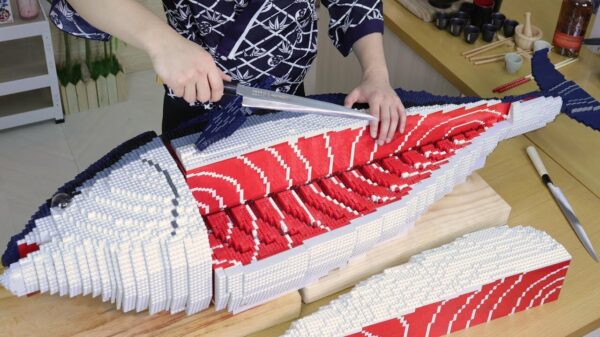 Stop-motioncreatieveling laat met LEGO zien hoe je een vis fileert