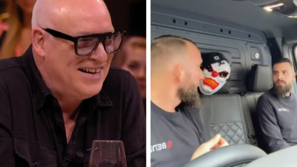 René van der Gijp gaat stuk om flauwe piemelgrap