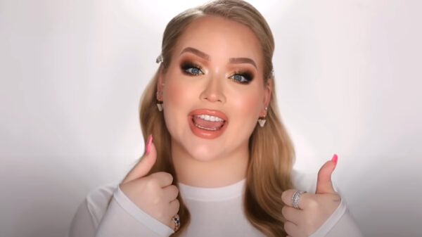 Nikkietutorials zou tegenover kinderen een verwend stuk chagrijn op de set zijn