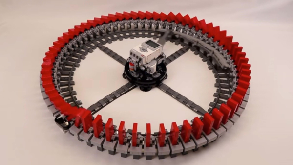 Dankzij deze LEGO-dominomachine worden we weer even helemaal zen