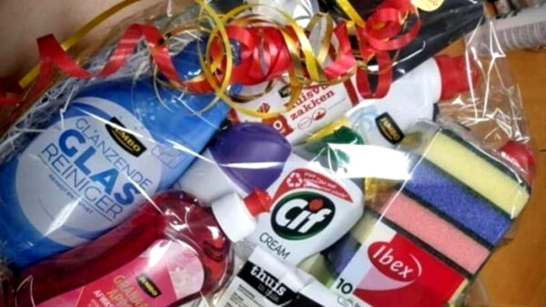 28 valentijnsmemes zodat je je vriendin vandaag tenminste nog iéts kunt geven