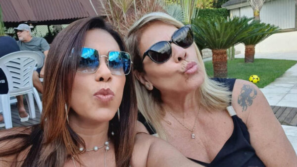 70-jarige oma is naar eigen zeggen zo fit dat ze wordt verward met haar 29 jaar jongere dochter