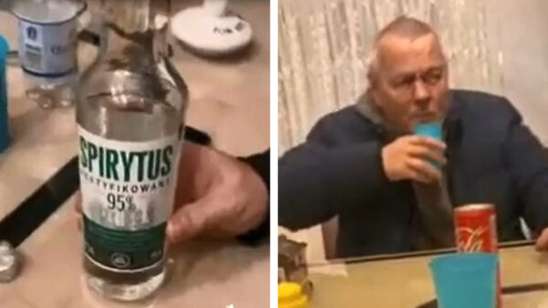 Borreltje van 95% alcohol was toch nèt iets te sterk voor deze taaie rakker