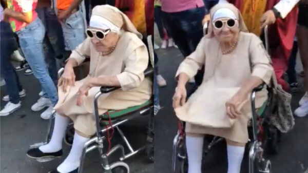 Neem oma eens mee naar carnaval zeiden ze, dat is leuk zeiden ze