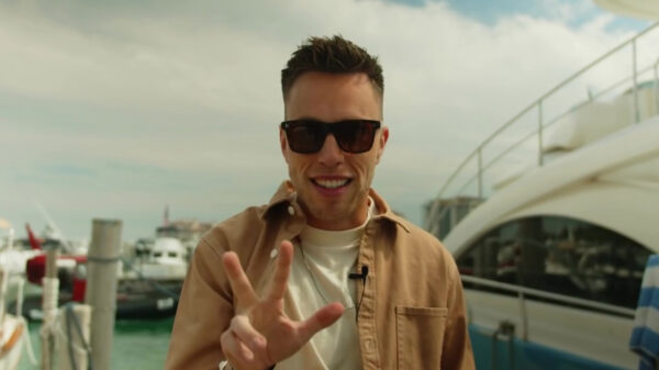 DJ Nicky Romero chanteert vrouwen met stiekem gemaakte intieme foto's