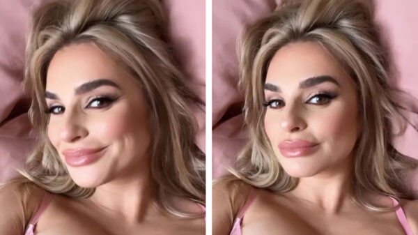 Goedemorgen: even wakker worden met Gaby Blaaser in haar roze setje