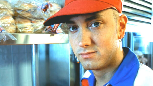 Web classic: Eminem bewijst dat je overal op kunt rijmen