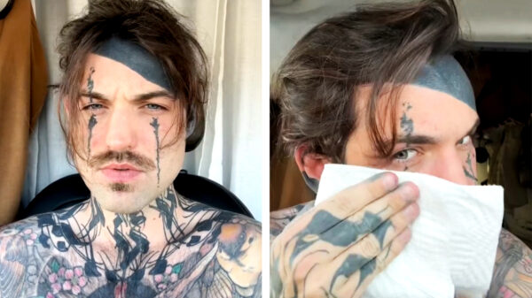 Sean Gatz voorziet zichzelf van een aantal nieuwe gezichtstatoeages