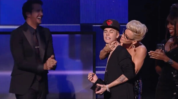 Aanstootgevende fragmenten van Justin Bieber gaan viral en leiden tot nieuwe discussie: "I feel violated"