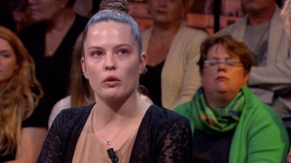 GTST-actrice Robin Martens doet in tranen haar verhaal bij Beau