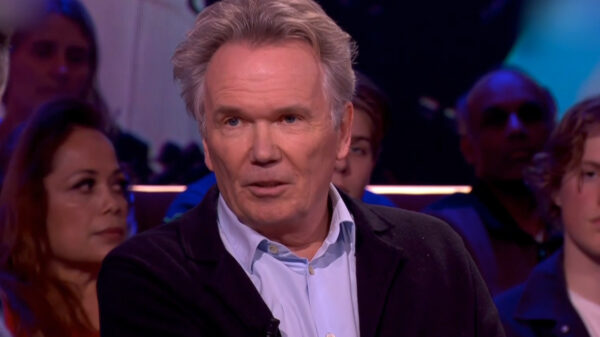 Tom Egbers op het hakblok bij Khalid & Sophie naar aanleiding van beschuldigingen van intimidatie en pesten