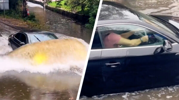 Zo'n klein plasje houdt deze Duitser in z'n Audi A5 natuurlijk niet tegen