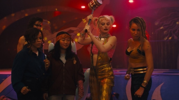 Margot Robbie is terug als de gestoorde Harley Quinn en schittert in de eerste Birds of Prey trailer