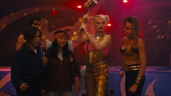 Margot Robbie is terug als de gestoorde Harley Quinn en schittert in de eerste Birds of Prey trailer