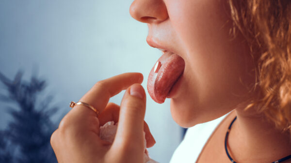 Ga jij meer drugs gebruiken nu de drankprijzen zo hoog zijn?