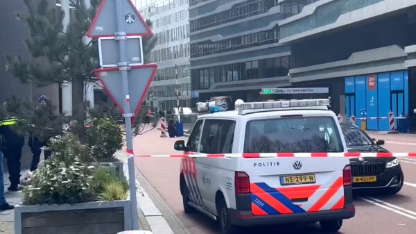 Deel Tweede Kamer ontruimd vanwege verdacht pakketje voor Geert Wilders