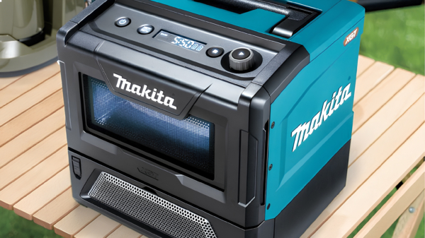 Makita heeft nu ook een draadloze, draagbare magnetron met USB-oplader!