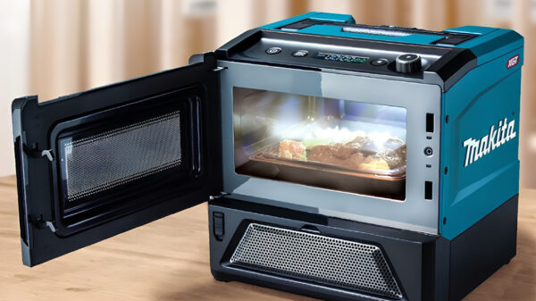 Makita heeft nu ook een draadloze, draagbare magnetron met USB-oplader!