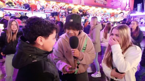 13-jarige mannetje laat zien hoe je binnen 30 seconden een date regelt