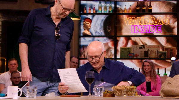 Op z'n Vandaag Insides: trio tekent tijdens uitzending hun nieuwe contract bij Talpa