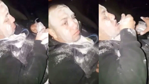 Doorgesnoven Diego heeft weer eens iets te diep in zijn pony-pak gekeken