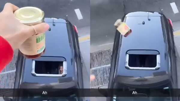 Het slechtste idee van de dag: pot aardbeienjam door open dak gooien