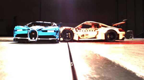 Tijd voor een LEGO-crashtest met 60km/u: Porsche versus Bugatti