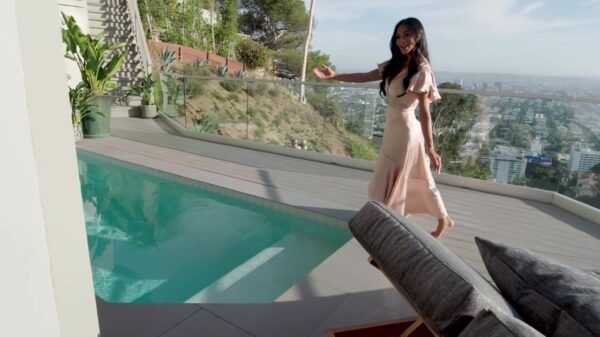 Ex-Pussycat Doll Nicole Scherzinger geeft een rondleiding door haar alleraardigste stulpje