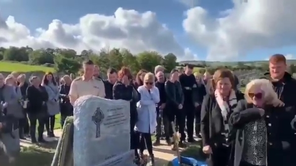 Overleden Ier weet op zijn eigen begrafenis de hele familie nog één keer te trollen