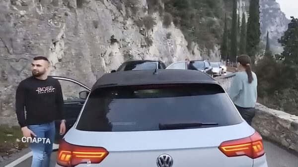 De route afsnijden via de 'Kotor Serpentine' verliep niet helemaal volgens plan