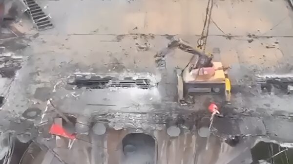 Vandaag leren we hoe je op professionele wijze een brug sloopt