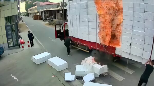 Dé oplossing als je lading polystyreen-platen spontaan in de fik vliegt