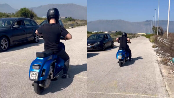 Nee hoor ome agent, mijn Vespa loopt gewoon netjes 50 km/u