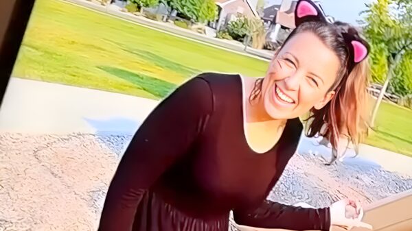 Vaders op TikTok snappen mysterie rondom de jurk van 'Miss Rachel' niet