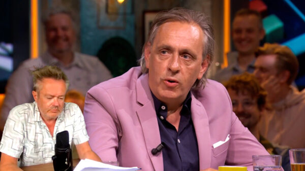 Marcel van Roosmalen verbijsterd over zijn slechtste imitator ooit