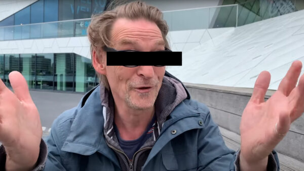 Acteur uit De Club van Sinterklaas bekent ontucht met minderjarige, anderhalf jaar celstraf geëist