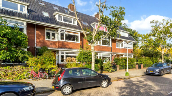 Koopje: voor dit rijtjeshuis in Amsterdam-Zuid betaal je € 3.650.000 k.k.
