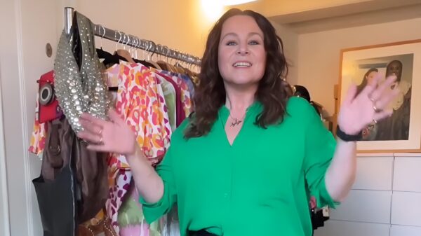 Trijntje Oosterhuis door kledingwinkel betrapt op het doorverkopen van gesponsorde kleding