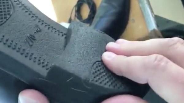 Het Russische leger test nieuwe uitrusting die 't via AliExpress op de kop heeft getikt