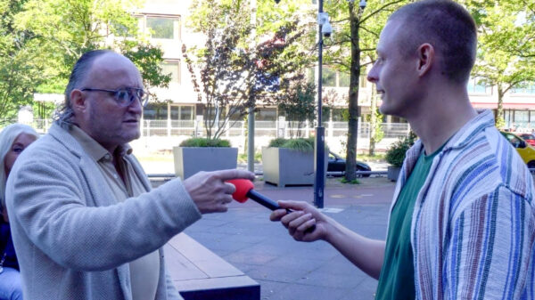 Dion Graus (PVV) woedend op verslaggever: "Je moet echt optyfen nu"