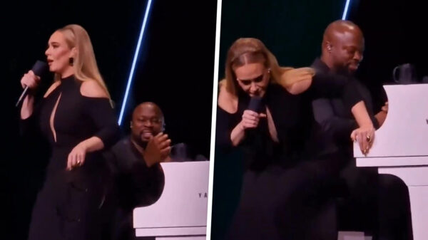 Adele doet riem af tijdens concert in Vegas: "Ik heb Chinees gegeten, ik krijg geen lucht!"