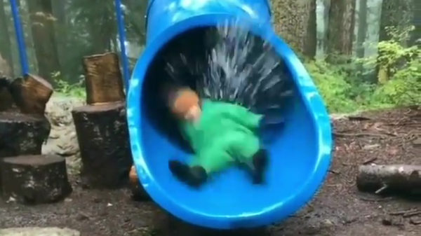 Sommige glijbanen gaan sneller dan je verwacht