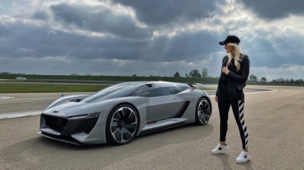 Met de AI-RACE conceptcar laat Audi zien wat de toekomst allemaal in petto heeft
