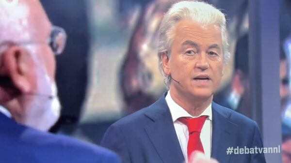 Wilders ouderwets op dreef tijdens debat: deelt sneer uit naar Timmermans