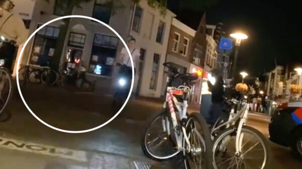 Ondertussen in Amersfoort: "Politieagent krijgt klap met platte hand"