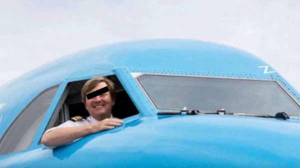 Piloot van het 'gekaapte' vliegtuig op Schiphol maakt excuses via de intercom