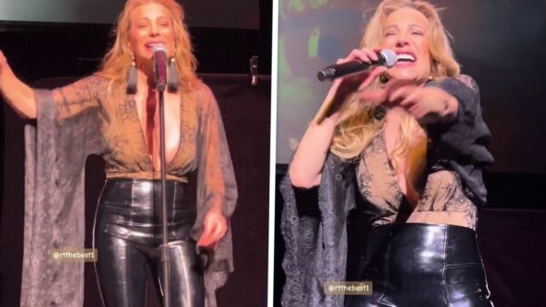 Zangeres Taylor Dayne heeft tijdens haar optreden wel érg veel vertrouwen in haar outfit