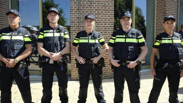 Asociale trouwstoet in Rotterdam pakt meer dan 3k aan boetes