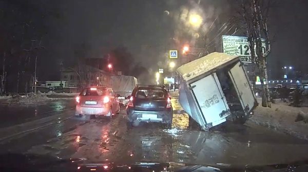 Vrachtwagen in Rusland heeft er eigenlijk ook geen zin meer in