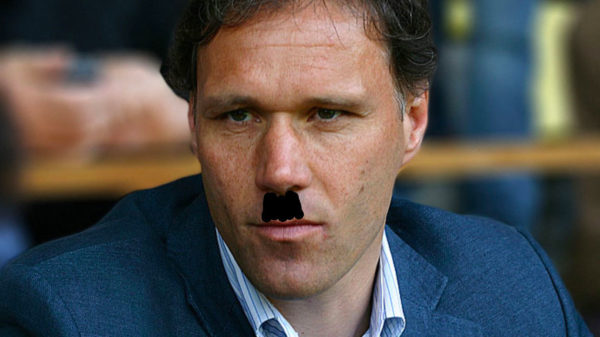 Marco van Basten onder vuur na zijn Sieg Heil-grapje bij FOX Sports